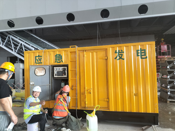 安泽怎样判断空气滤清器是否需要更换？